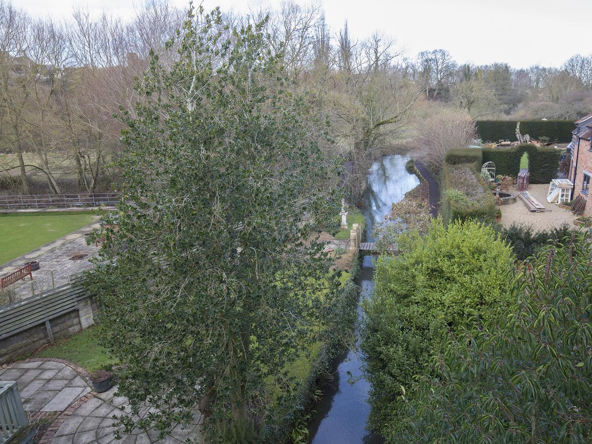 Vila The Leat At Wynyard Mill Malmesbury Exteriér fotografie